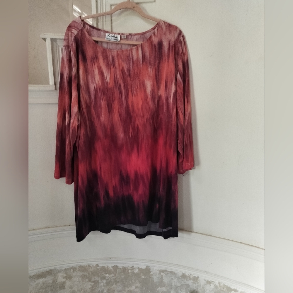 Women's Red and Black Top (LAST CALL/ $ DROP)